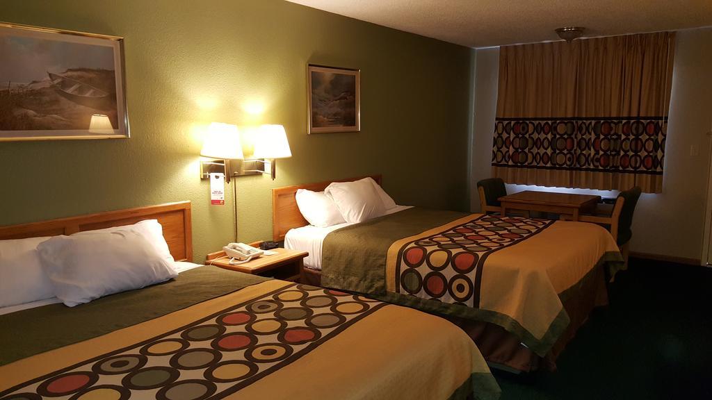 Budgetel Inn & Suites Butler Exterior foto