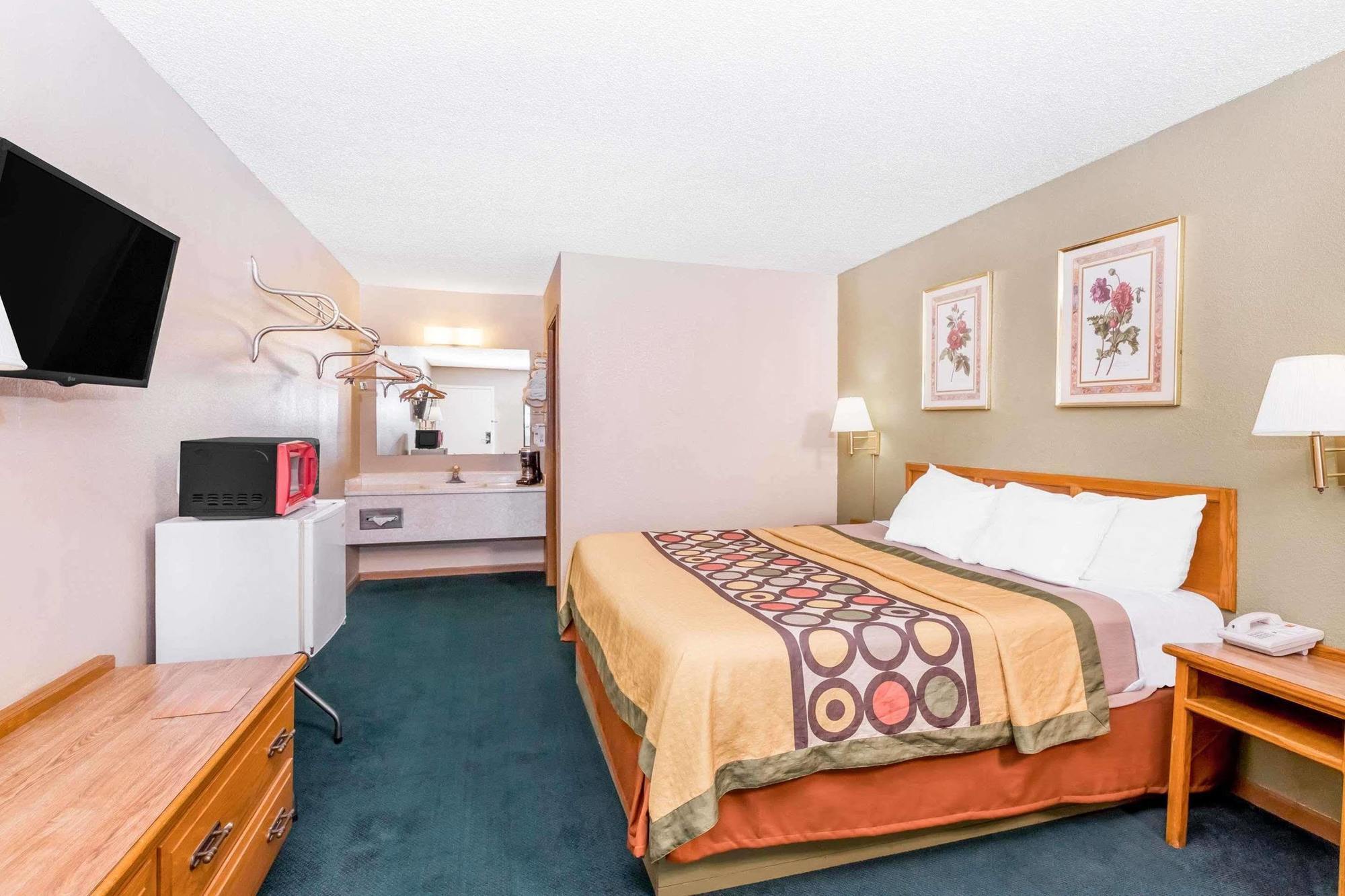 Budgetel Inn & Suites Butler Exterior foto